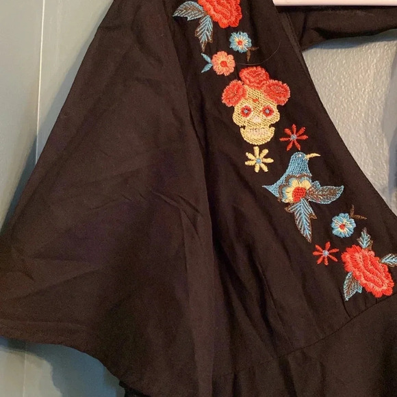 ModCloth NWT dress - black - embroidered - size 8 - cotton blend - Picture 5 of 8